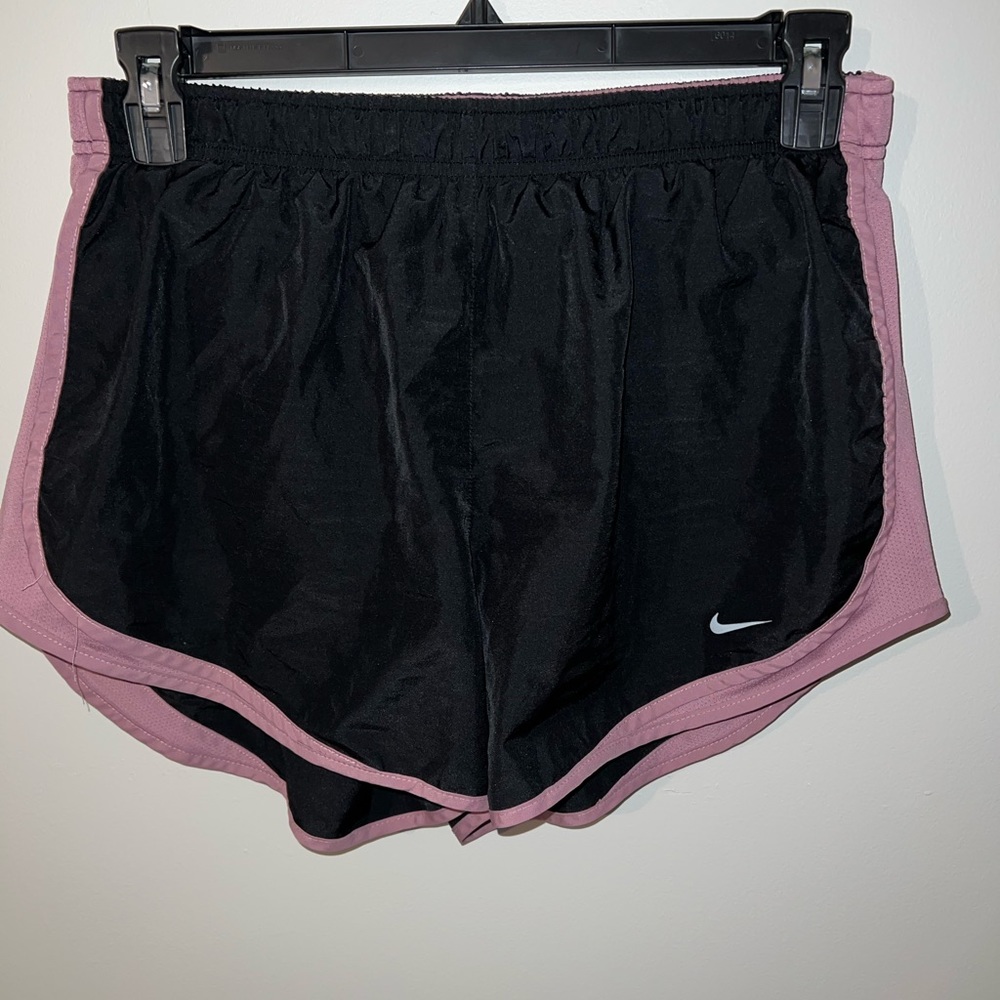 Nike Women’s Tempo Dri-FIT running shorts